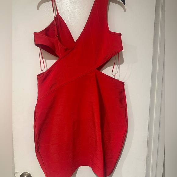 Fashion Nova sexy red bandage club dress; side peek-a-boo; spaghetti straps. New - Picture 3 of 3